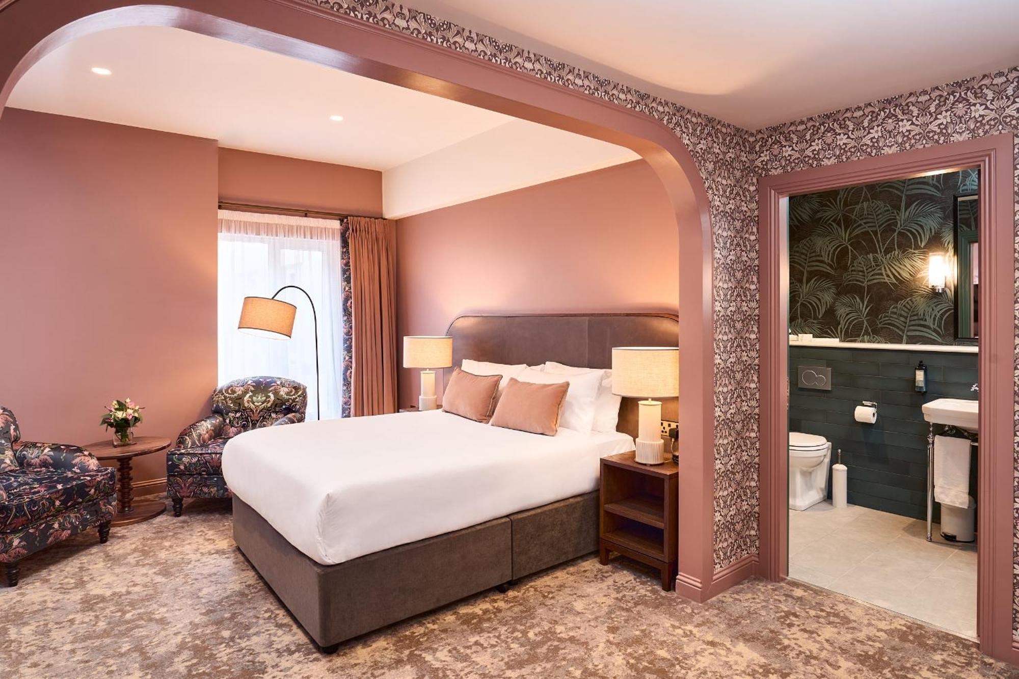 The House Hotel, An Ascend Hotel Collection Member กัลเวย์ ภายนอก รูปภาพ